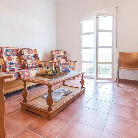 6 Bedroom Beautiful In *